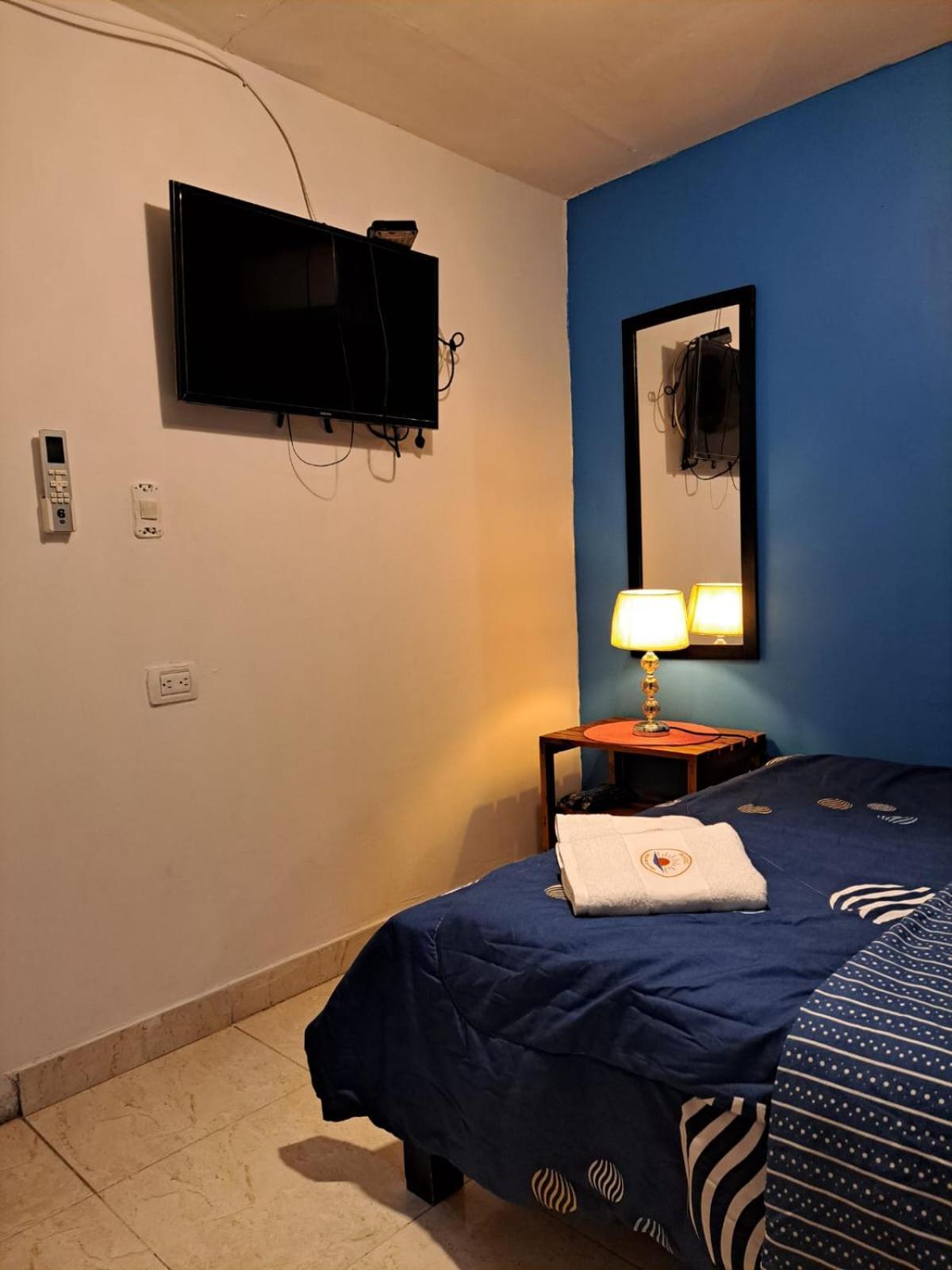 Hostel Shalom Adonai Cartagena Exteriér fotografie