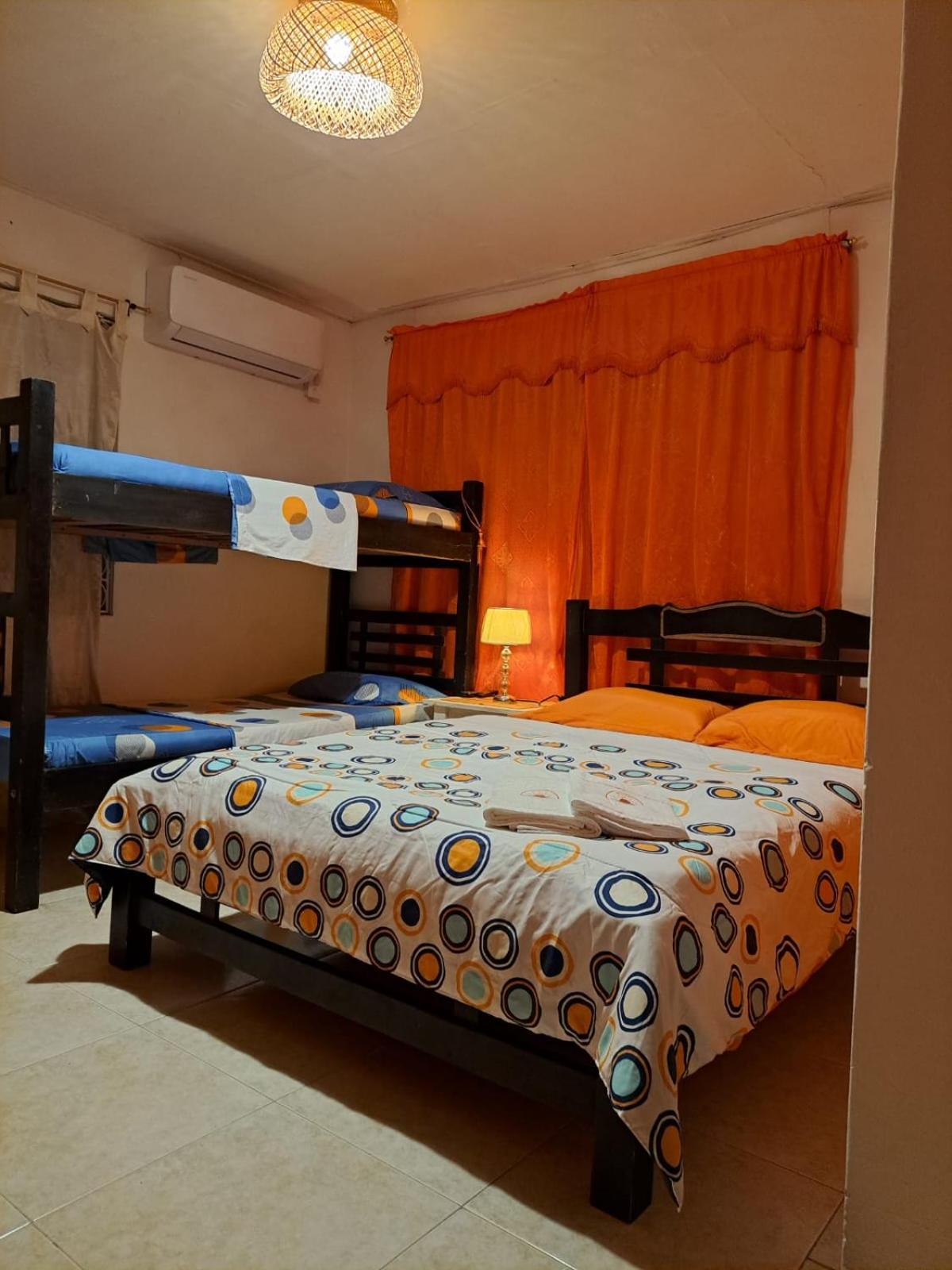 Hostel Shalom Adonai Cartagena Exteriér fotografie